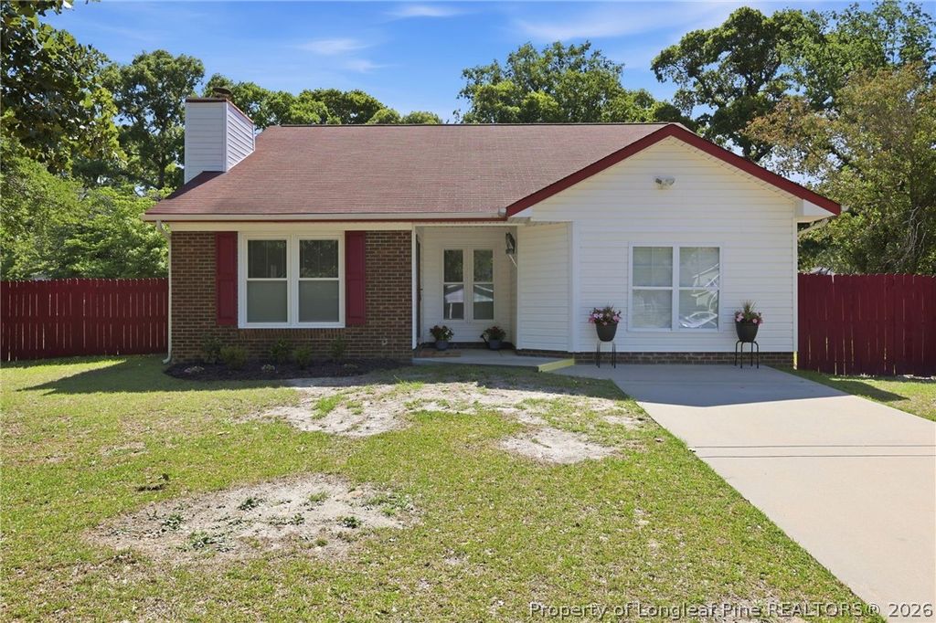 Photo of 7338 Pebblebrook Drive, Fayetteville, NC 28314 (MLS # 762018)