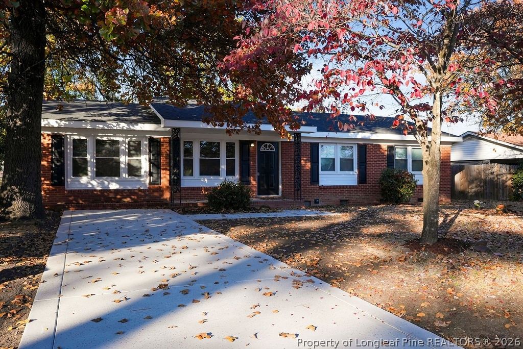 Photo of 1014 Wayside Road, Fayetteville, NC 28314 (MLS # 757249)