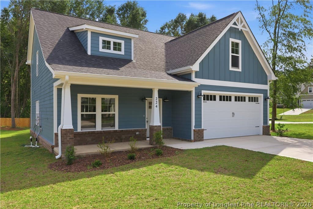 Photo of 224 Telluride Court, Aberdeen, NC 28315 (MLS # 767448)