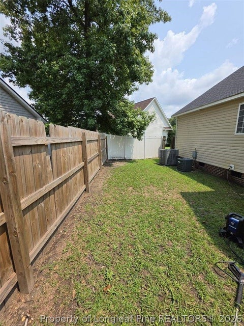 Tiny photo for 4242 Pete Warner Court, Hope Mills, NC 28348 (MLS # 769449)