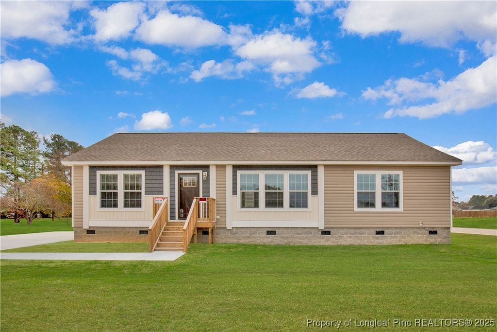 Photo of 1600 Piney Grove Road, Lumberton, NC 28360 (MLS # 754006)