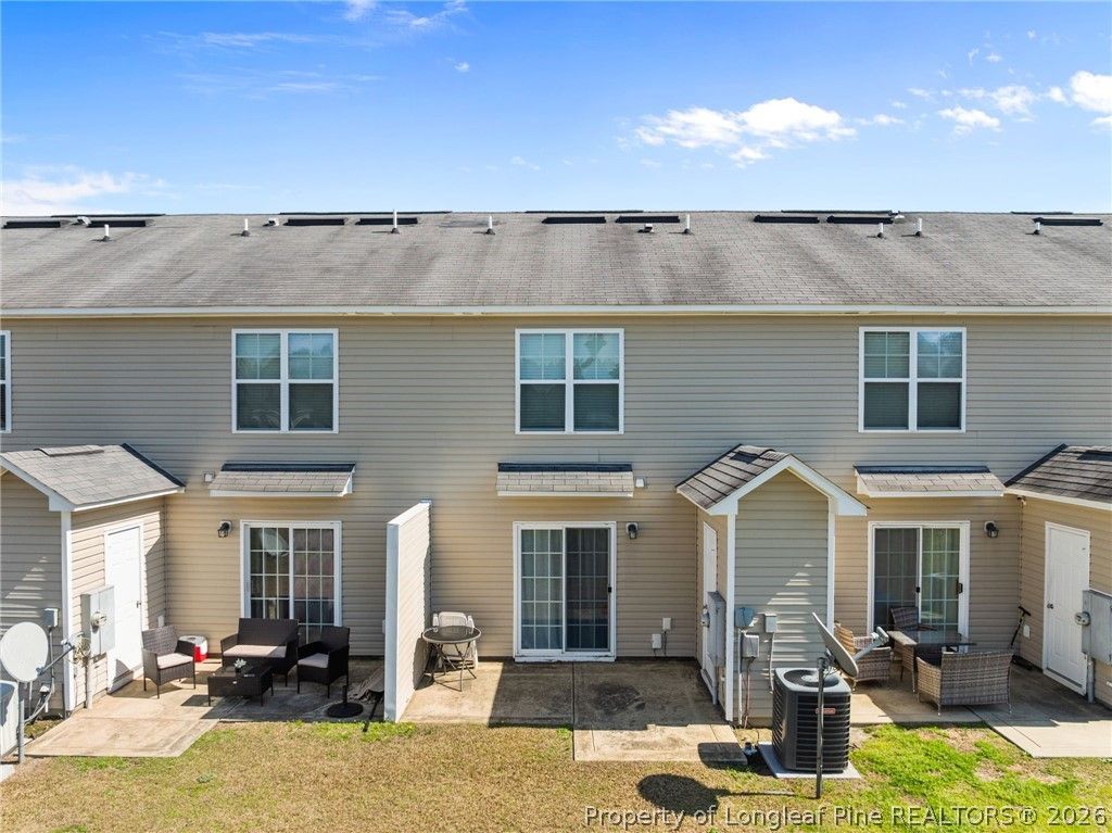 Photo of 172 Collinwood Drive, Raeford, NC 28376 (MLS # 758611)