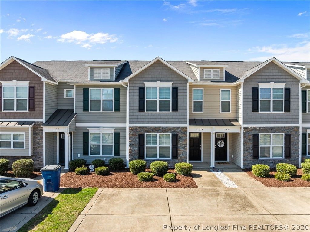 Photo of 172 Collinwood Drive, Raeford, NC 28376 (MLS # 758611)