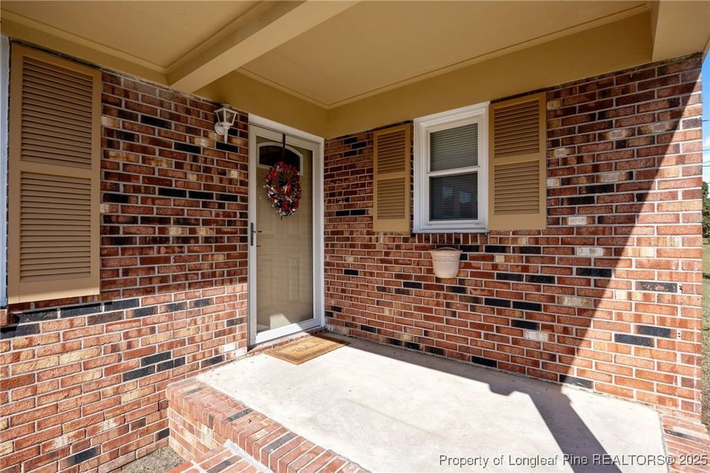 Photo of 920 Sunbury Drive, Fayetteville, NC 28311 (MLS # 751921)