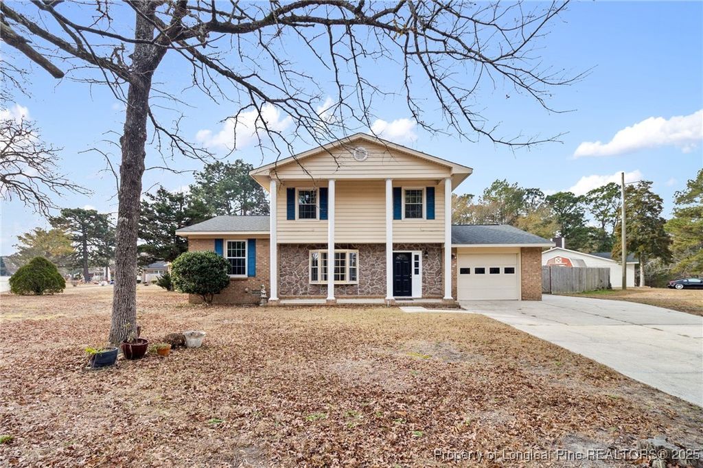 Photo of 6261 Stoney Point Loop, Fayetteville, NC 28306 (MLS # 752875)