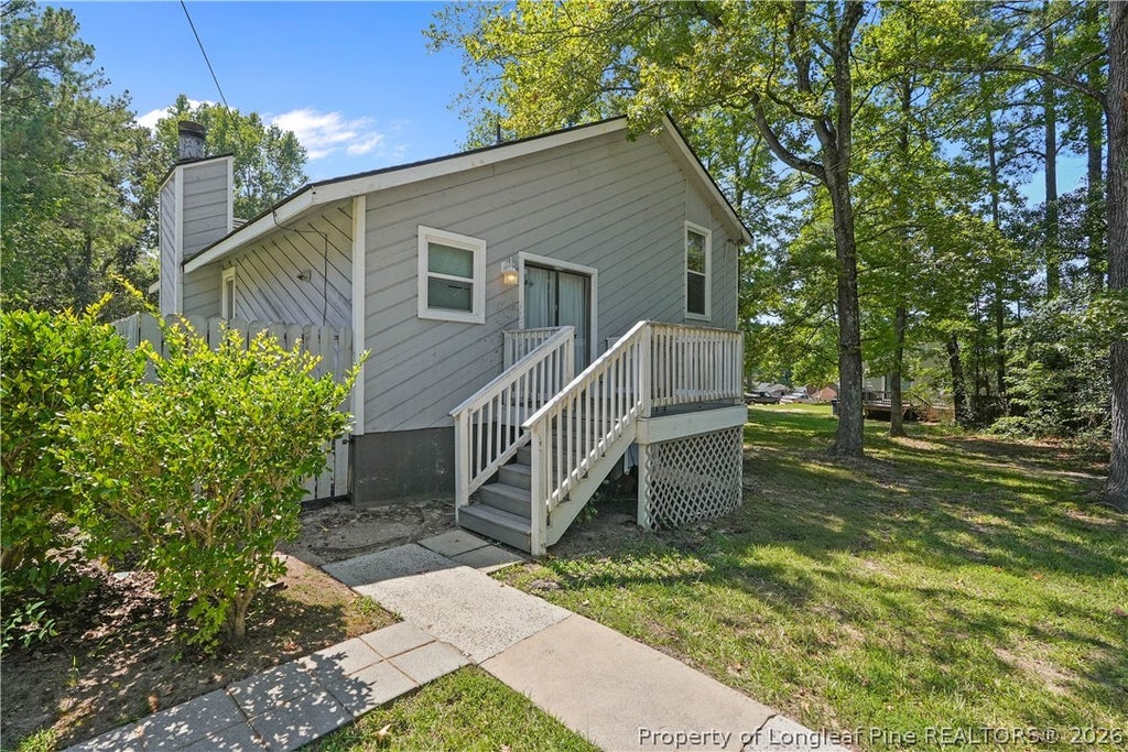 Photo of 417 Crestview Street, Sanford, NC 27330 (MLS # 768868)