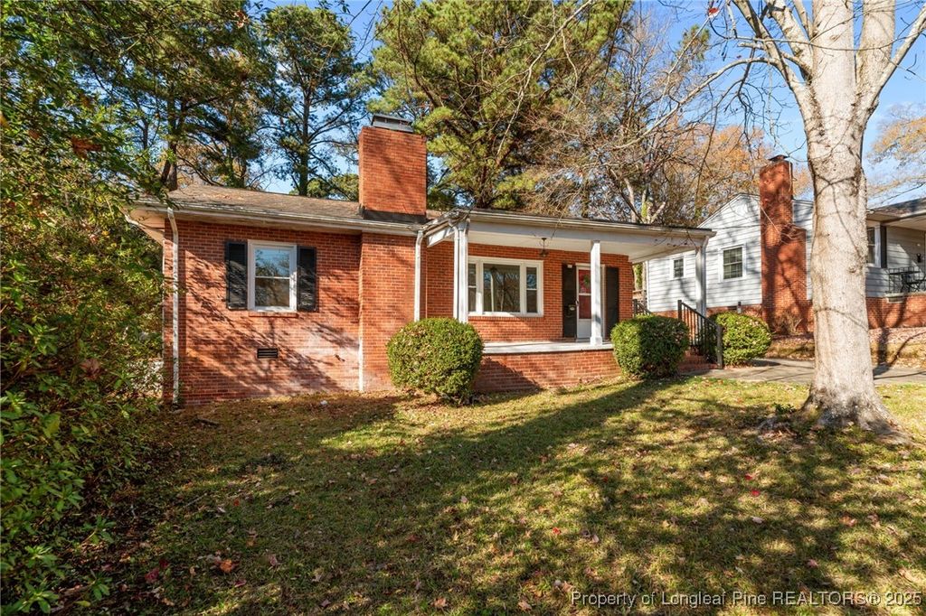 Photo of 512 Bracken Street, Sanford, NC 27330 (MLS # 753615)