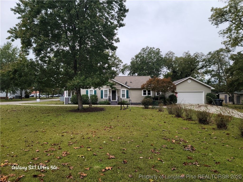 Photo of 209 E Elwood Avenue, Raeford, NC 28376 (MLS # 751760)