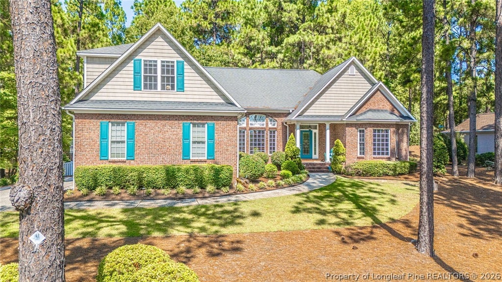 Photo of 725 Lake Forest Drive E, Pinehurst, NC 28374 (MLS # 769438)