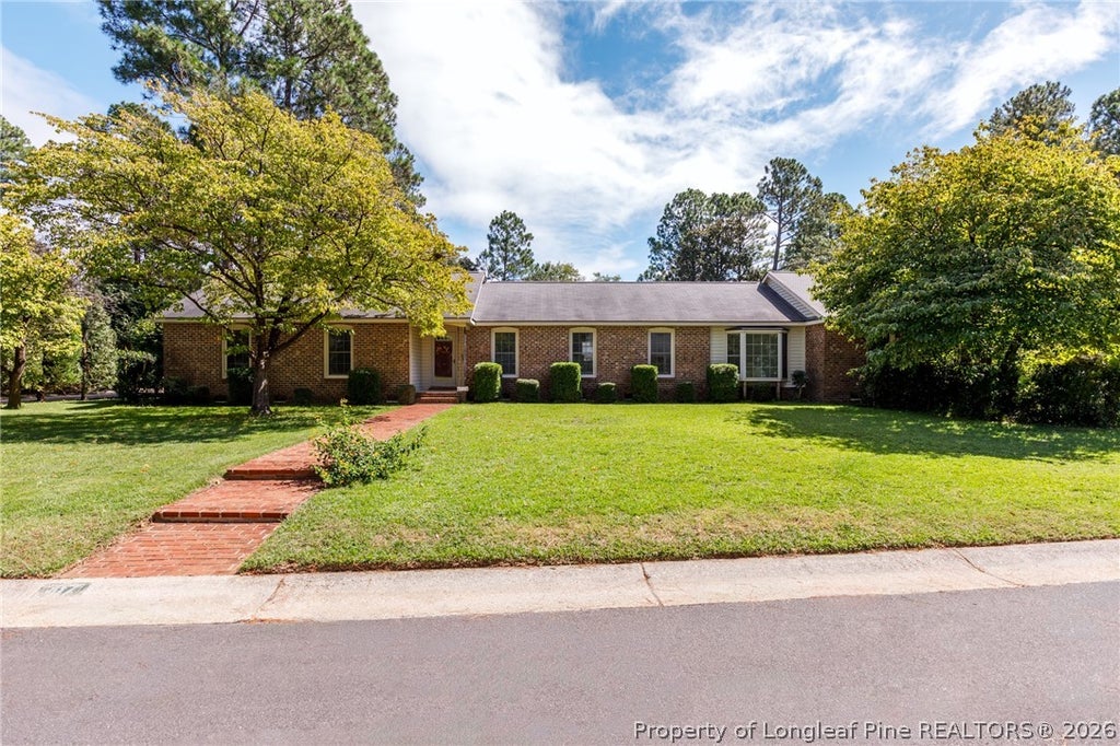 Photo of 417 Wayberry Drive, Fayetteville, NC 28303 (MLS # 769894)