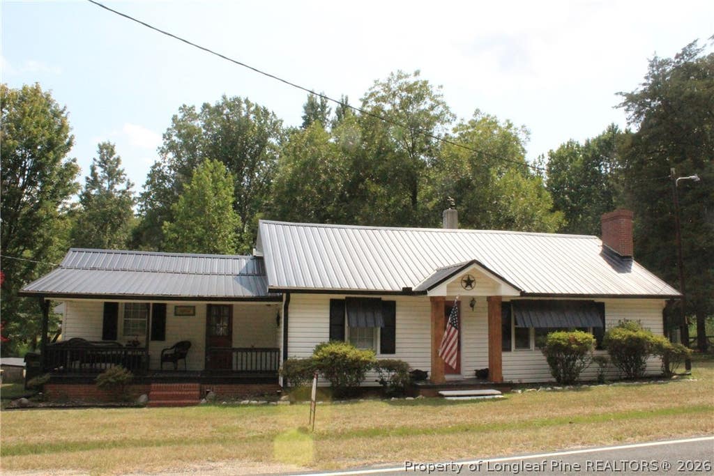 Photo of 2096 HOLLY Springs Church Road, Broadway, NC 27505 (MLS # 767434)