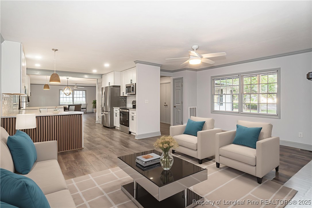 216 Glenburney Drive