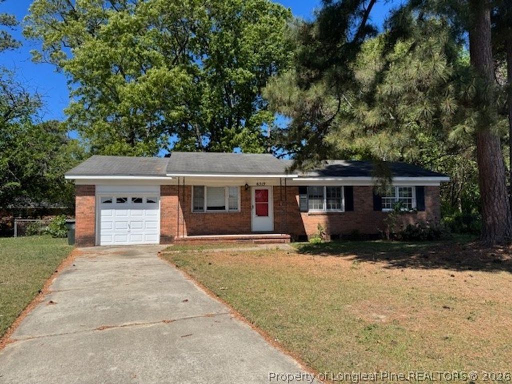 Photo of 6319 Lynette Circle, Fayetteville, NC 28314 (MLS # 760476)