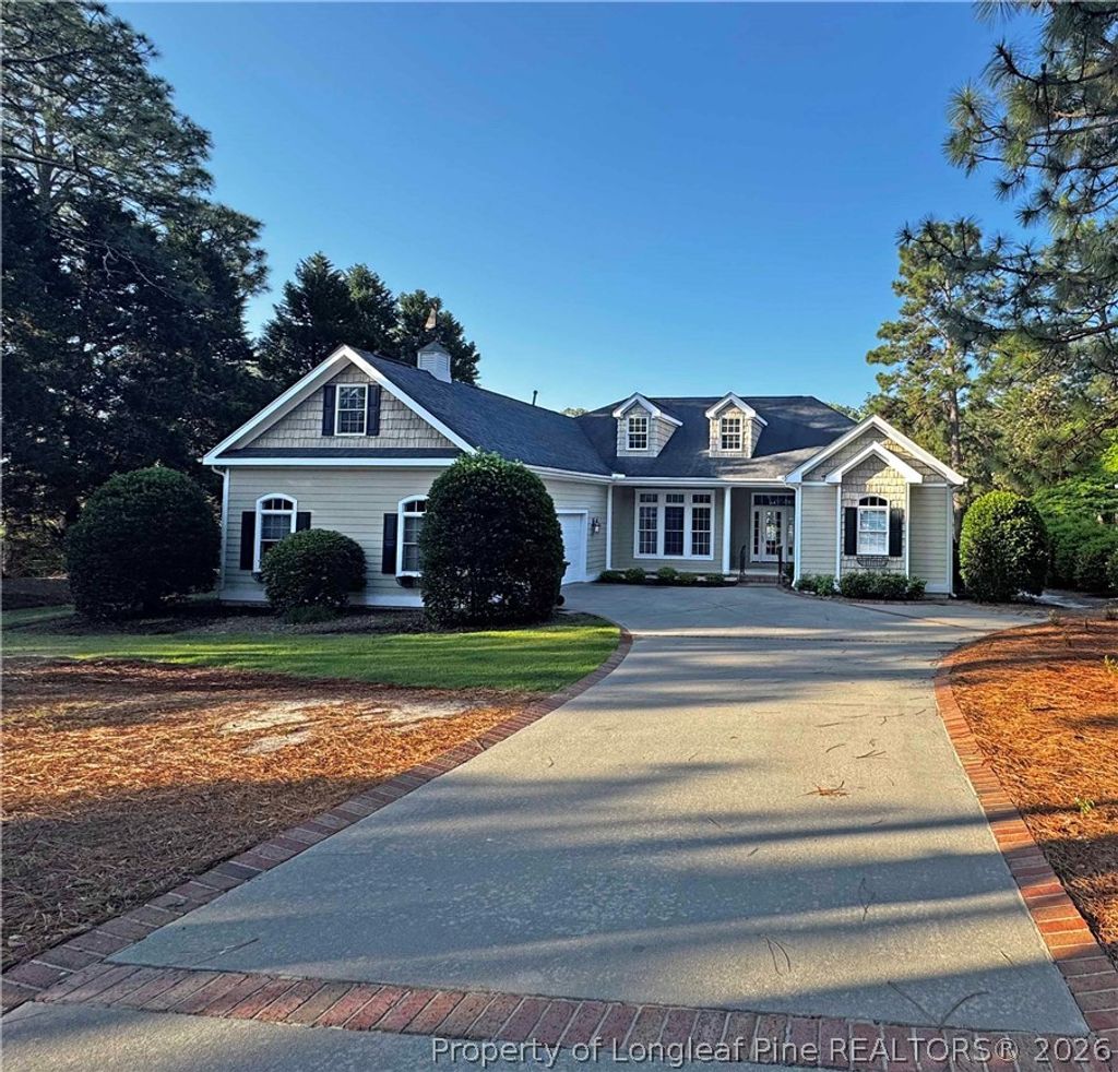 Photo of 140 Steeplechase Way, Southern Pines, NC 28387 (MLS # 763461)