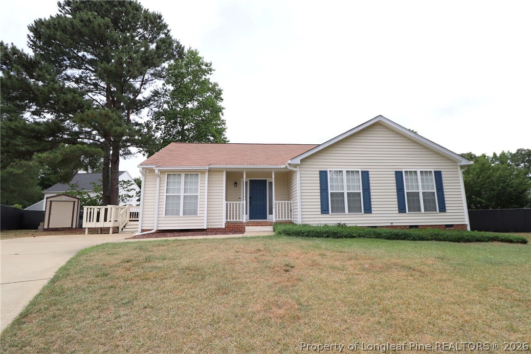 Photo 1 of 31 — 504 Noonday Court, Holly Springs, NC 27540