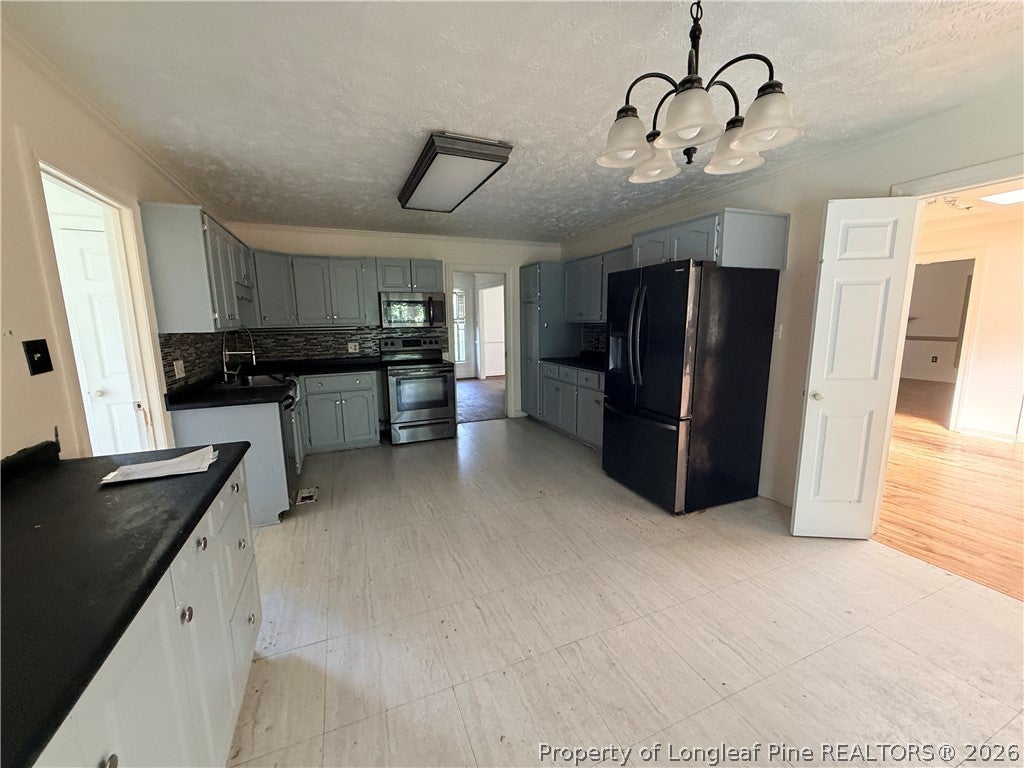 11320 Edinburgh Drive
