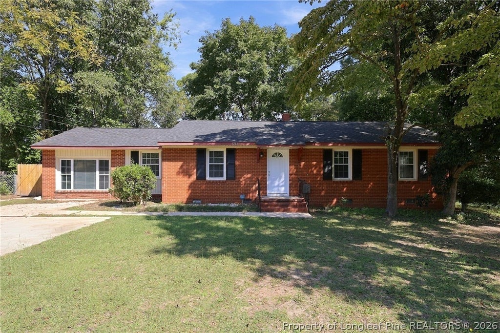 Photo of 1731 Stratford Road, Fayetteville, NC 28304 (MLS # 771001)