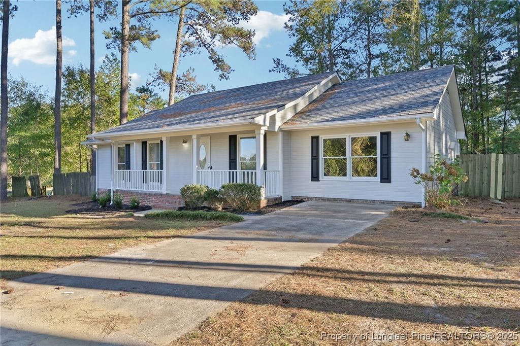 Photo of 211 Lemuel Black Road, Bunnlevel, NC 28323 (MLS # 752112)