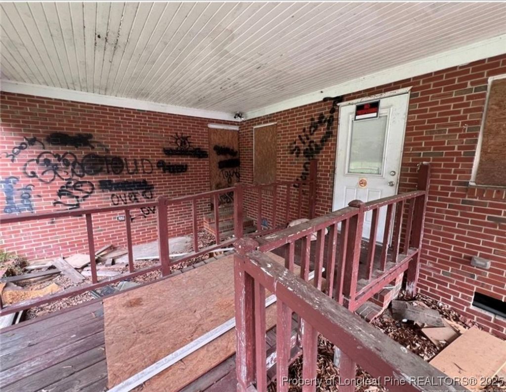 Photo of 1009 Lodge Street, Wilson, NC 27893 (MLS # 754047)