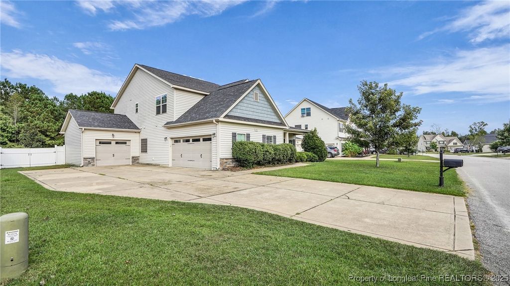 Photo of 733 Saint Johns Loop, Raeford, NC 28376 (MLS # 751558)