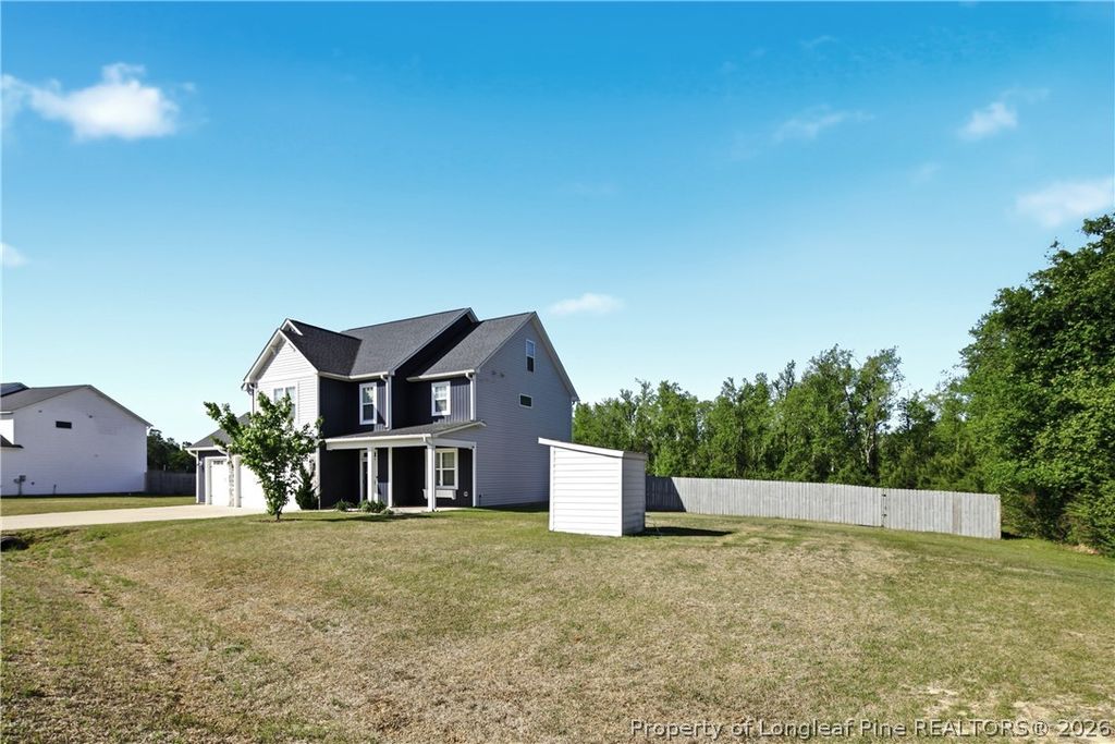 Photo of 1457 Creekwood (Lot 17) Road, Hope Mills, NC 28348 (MLS # 761449)