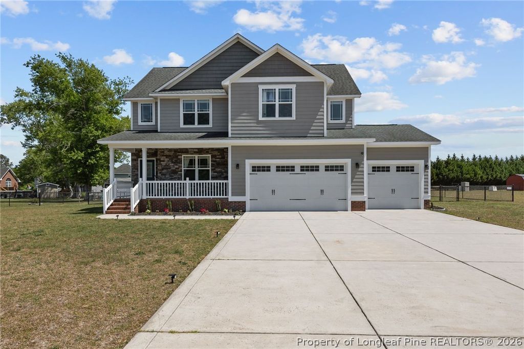 Photo of 7031 Glynn Mill Farm Drive, Fayetteville, NC 28306 (MLS # 761195)