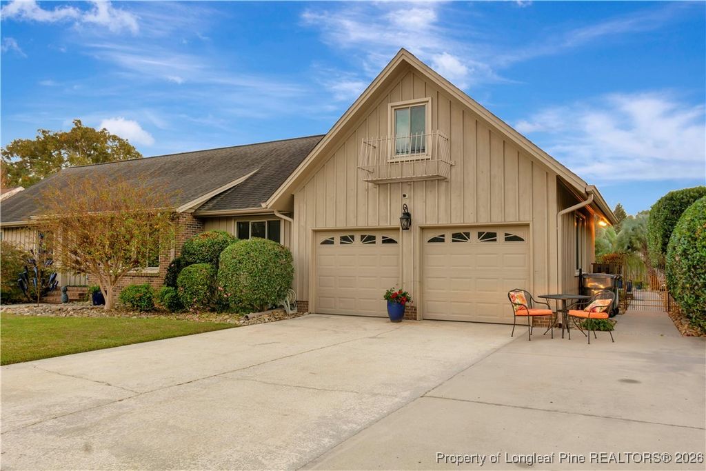 Photo of 103 Kensington Street, Lumberton, NC 28358 (MLS # 755150)