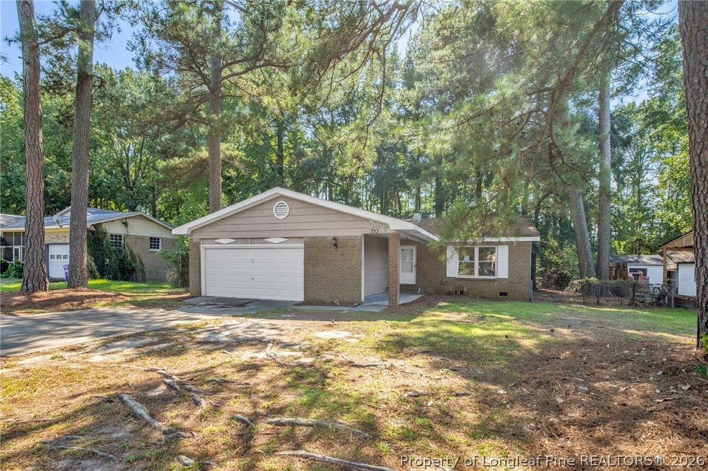 Photo of 733 Goodyear Drive, Spring Lake, NC 28390 (MLS # 768904)