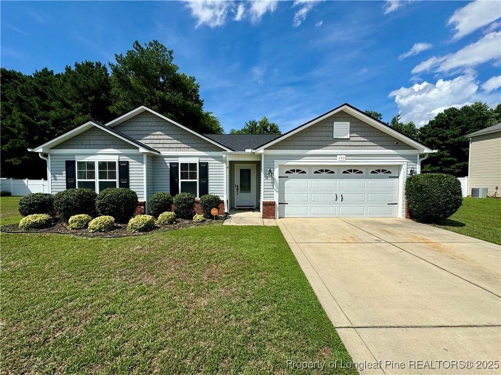 Photo of 193 Bayleaf Drive, Raeford, NC 28376 (MLS # 751565)