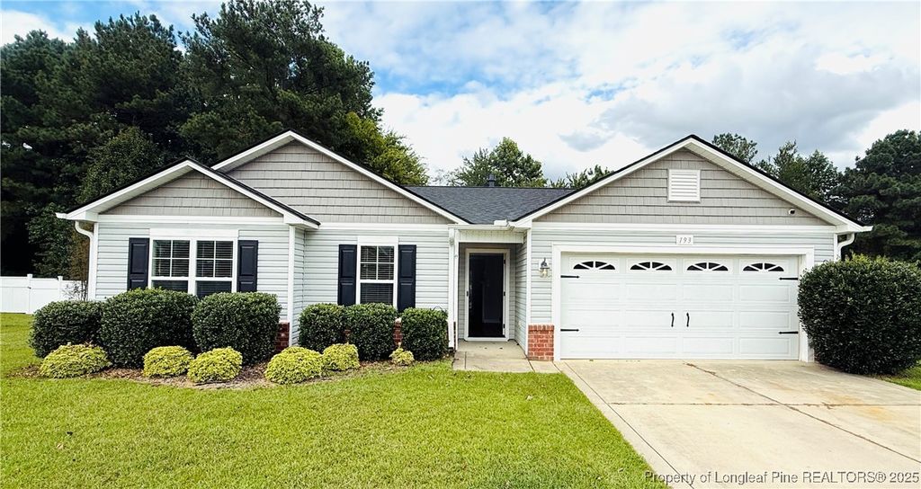 Photo of 193 Bayleaf Drive, Raeford, NC 28376 (MLS # 751565)