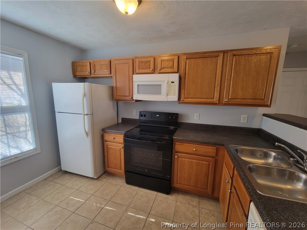 Photo 1 of 14 — 1514 Aristo Place 1, Hope Mills, NC 28348
