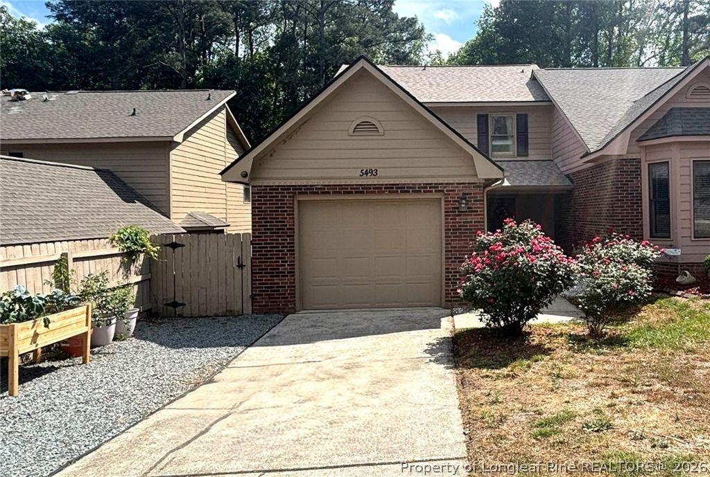 Photo of 5493 Robmont Drive, Fayetteville, NC 28306 (MLS # 761784)