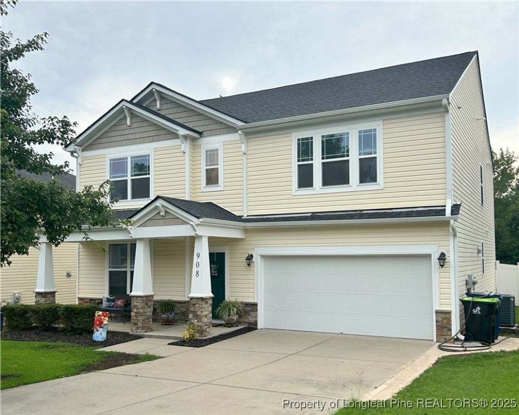 Photo of 908 Merchants Court, Sanford, NC 27330 (MLS # 748003)