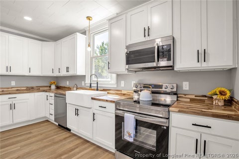 Tiny photo for 806 W Roseboro Street, Roseboro, NC 28382 (MLS # 769334)