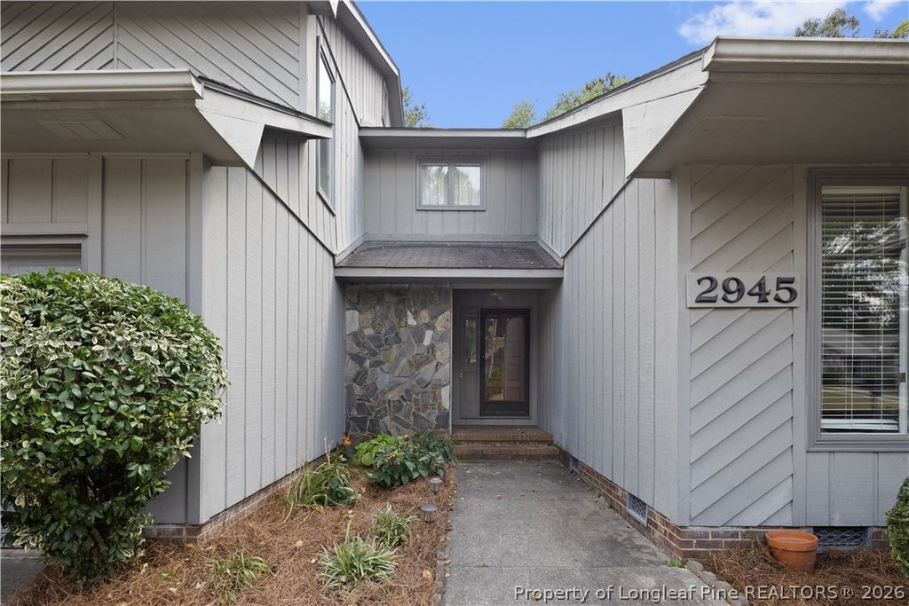 Photo of 2945 Wedgeview Drive, Fayetteville, NC 28306 (MLS # 764625)