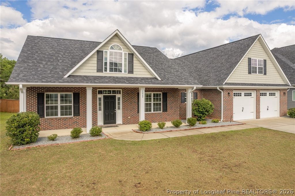 Photo of 3009 McCandless Court, Fayetteville, NC 28304 (MLS # 762235)