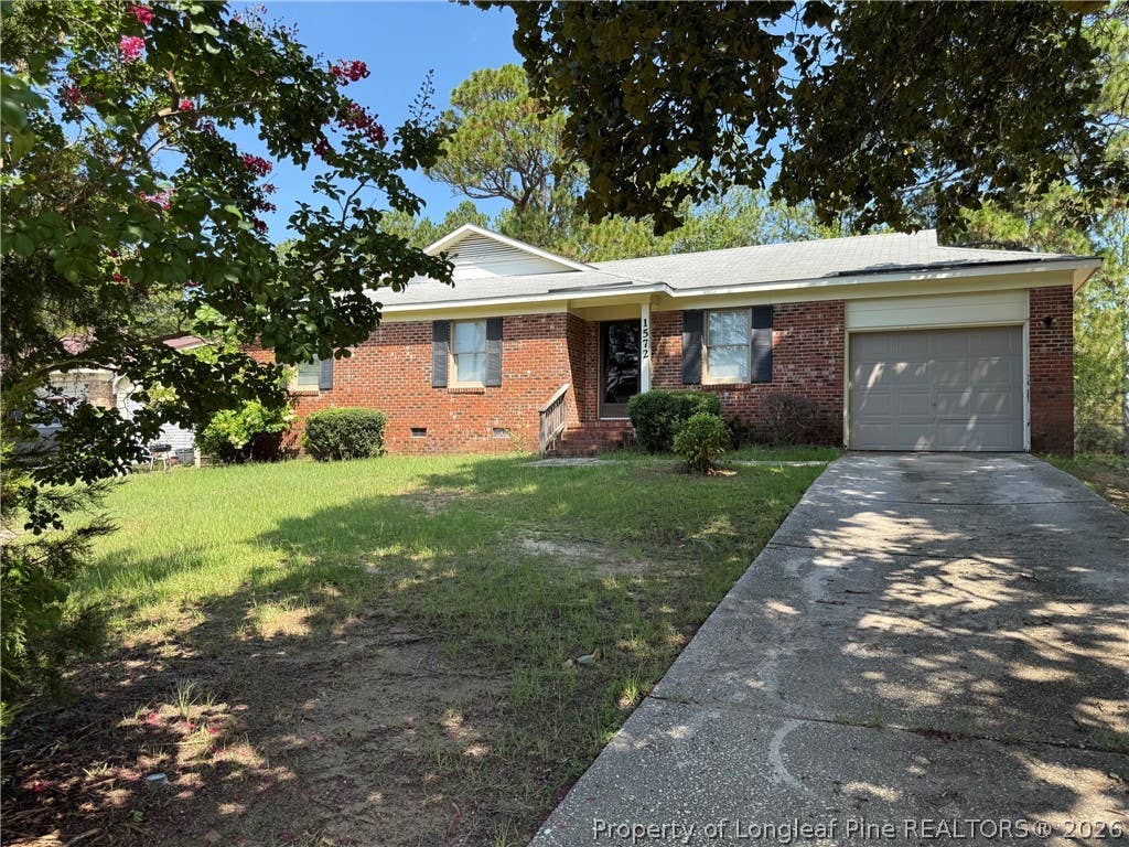 Photo of 1572 Graystone Road, Fayetteville, NC 28311 (MLS # 766945)