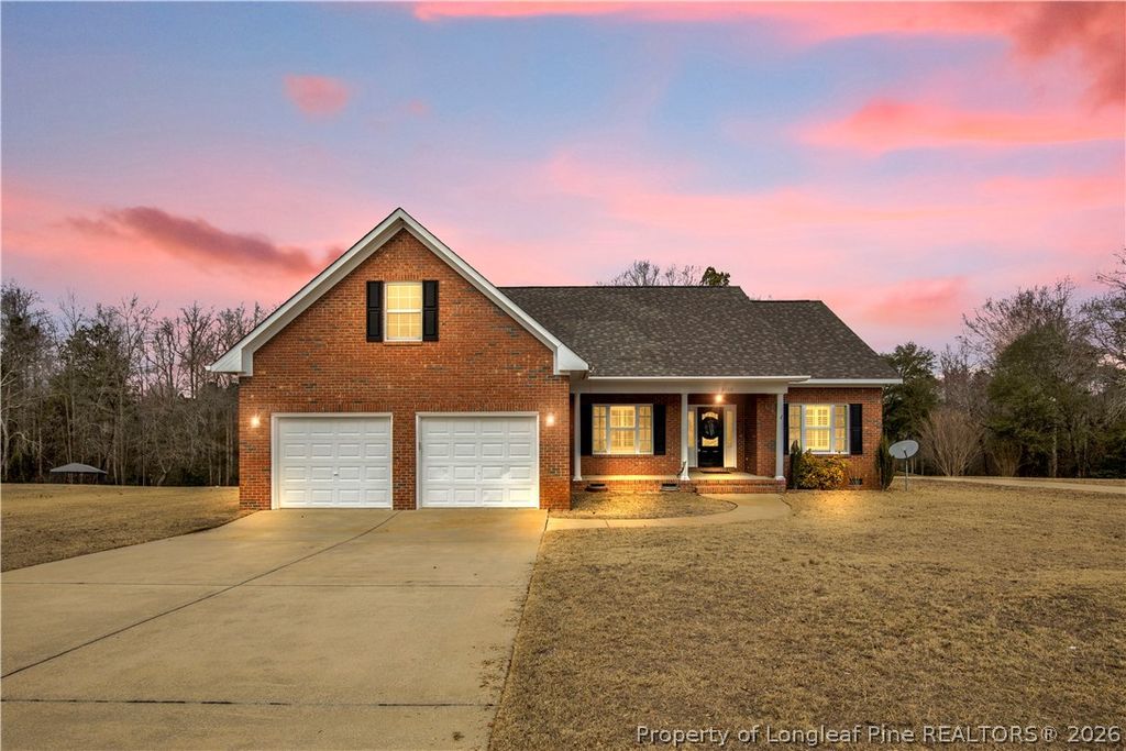 Photo of 6980 Glynn Mill Farm Drive, Fayetteville, NC 28306 (MLS # 757159)