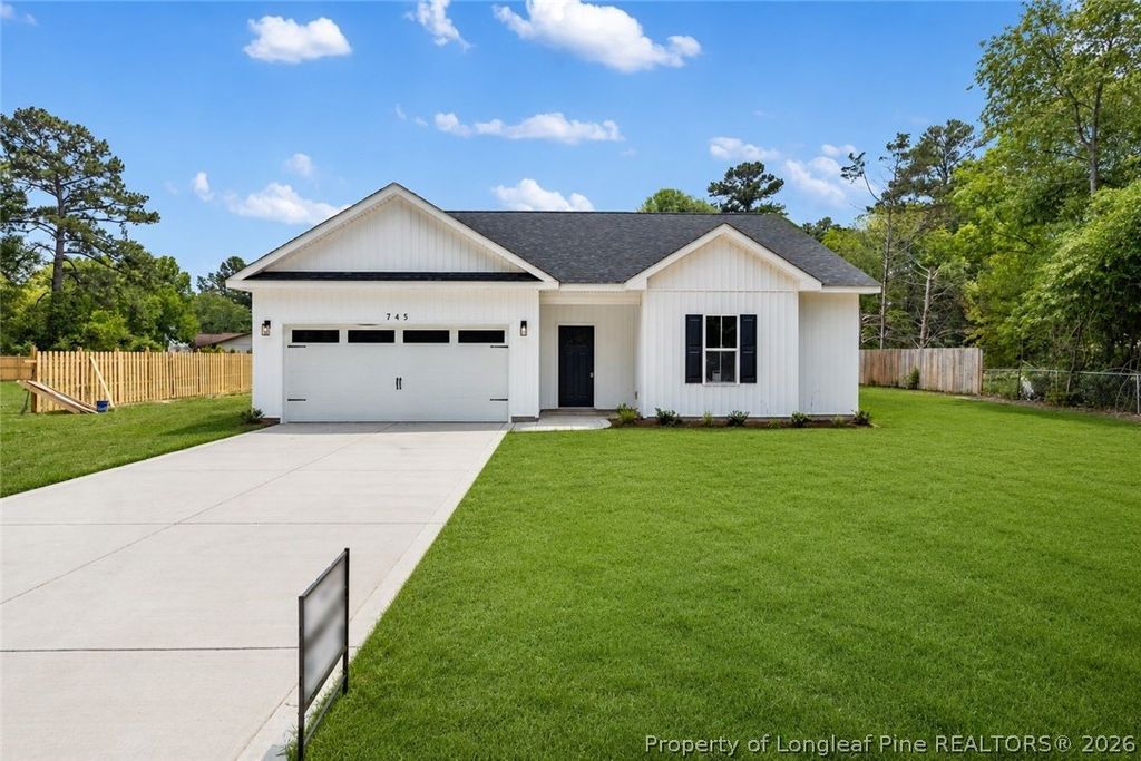 Photo of 745 Porter Road, Hope Mills, NC 28348 (MLS # 765431)