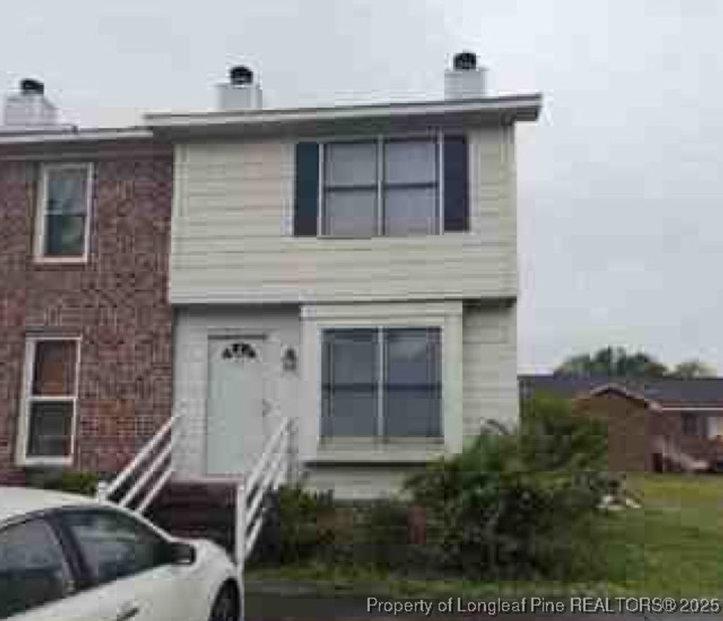 Photo of 303 Kristin Drive #D, Greenville, NC 27834 (MLS # 751494)