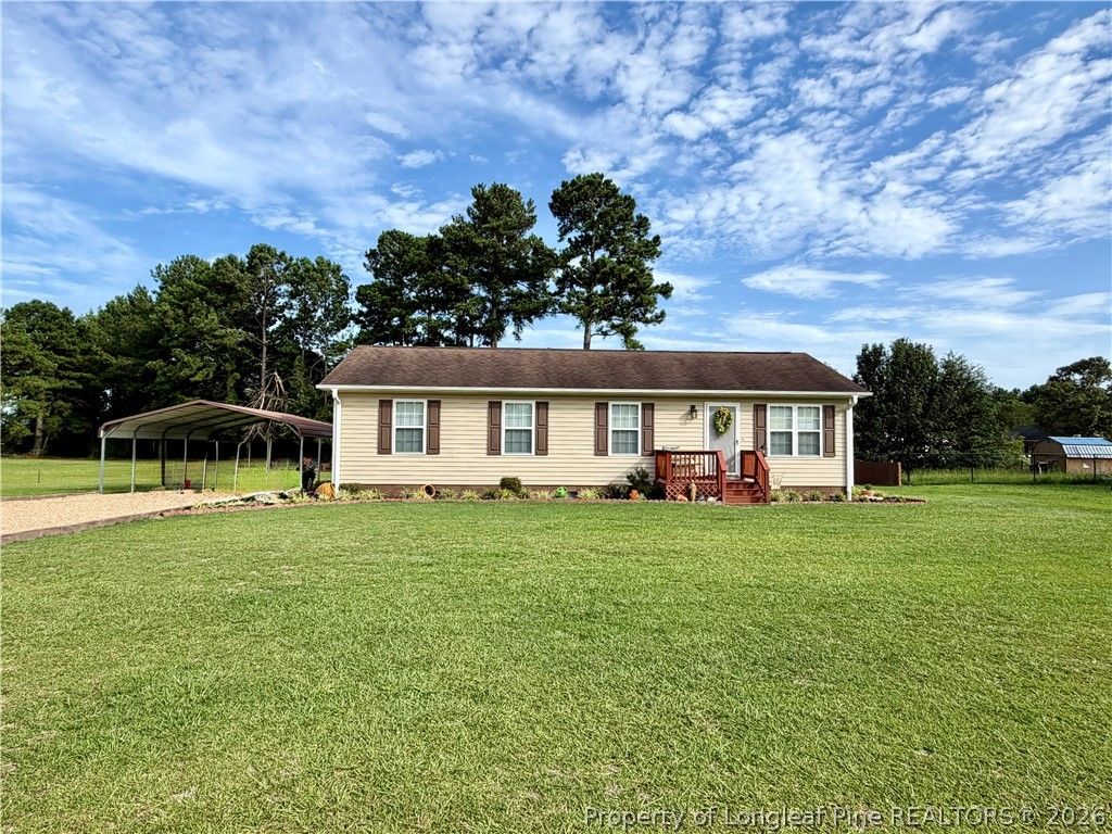 Photo of 386 Oakwood Heights Drive, Lumberton, NC 28358 (MLS # 766648)