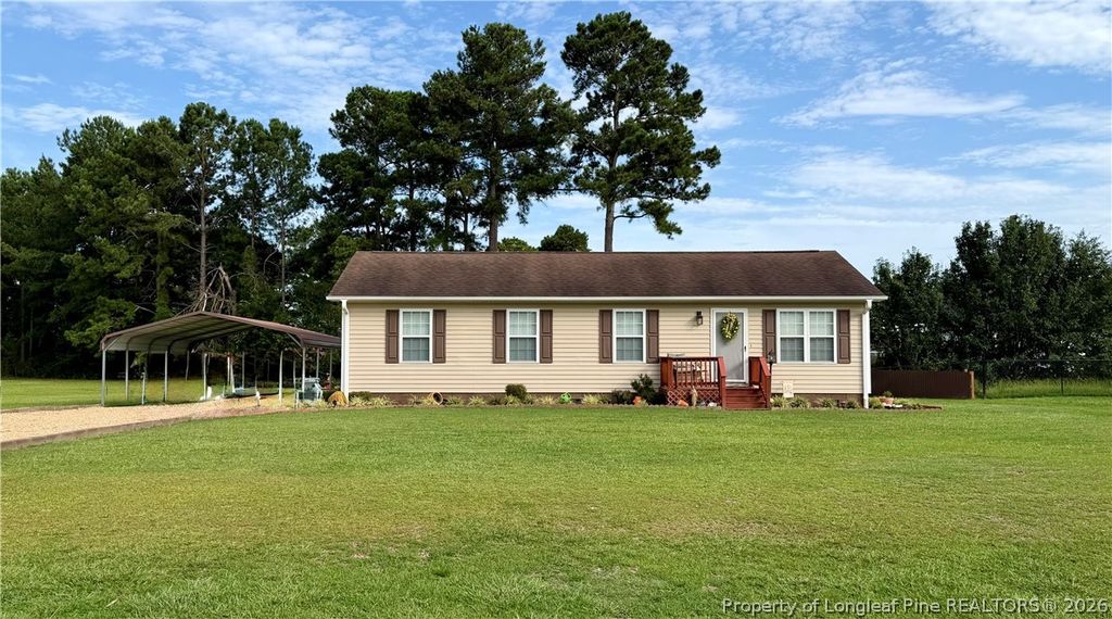 Photo of 386 Oakwood Heights Drive, Lumberton, NC 28358 (MLS # 766648)