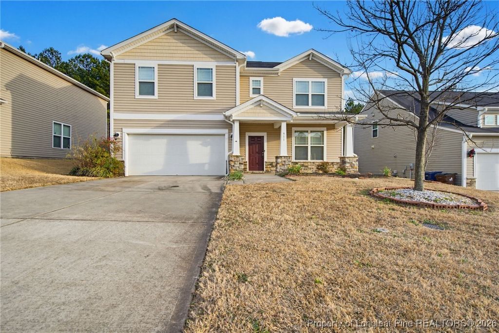 Photo of 911 Merchants Court, Sanford, NC 27330 (MLS # 756359)