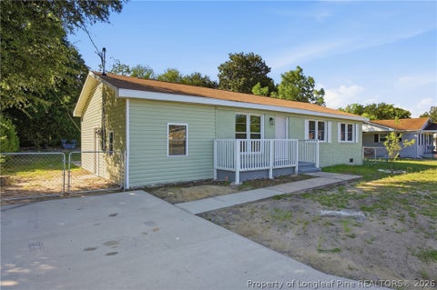 Tiny photo for 3145 Legion Road, Hope Mills, NC 28348 (MLS # 769576)