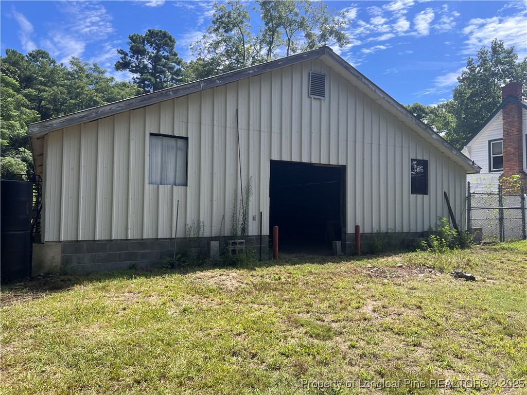 161 & 195 Ellington Drive