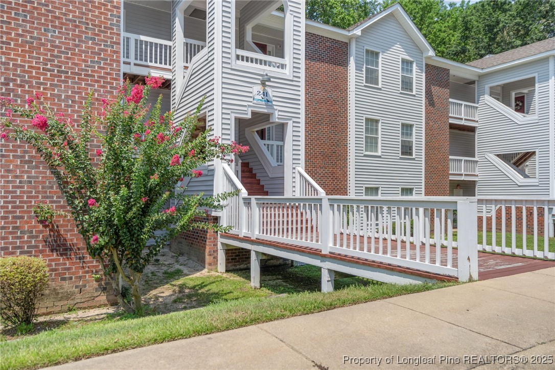 241-2 Waterdown Dr. Drive