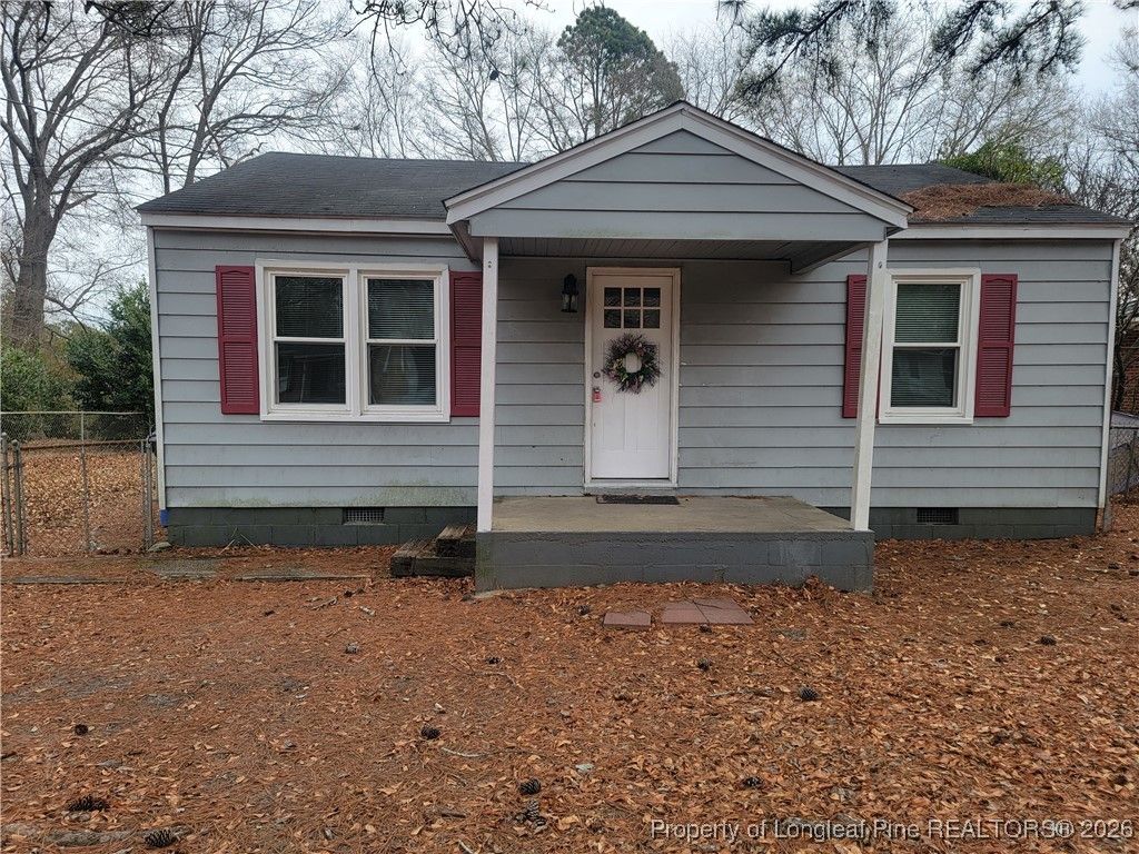 Photo of 1031 SW REVERE Street SW, Fayetteville, NC 28304 (MLS # 756330)