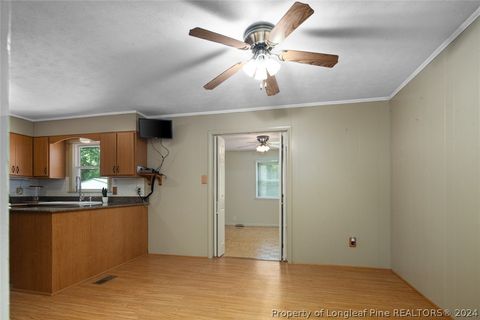 Single Family Residence in Fayetteville NC 5879 Columbine Road 9.jpg