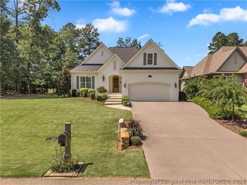 Photo of 323 Bridgewater Drive, Sanford, NC 27330 (MLS # 768698)