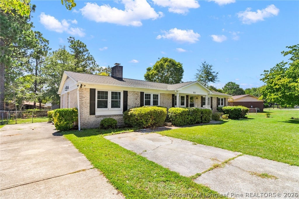 Photo of 513 Platinum Street, Fayetteville, NC 28311 (MLS # 768396)